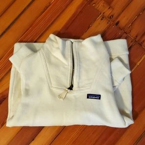 Patagonia Pullover - Small